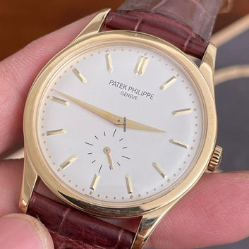 Patek Philippe Calatrava 5196J-001